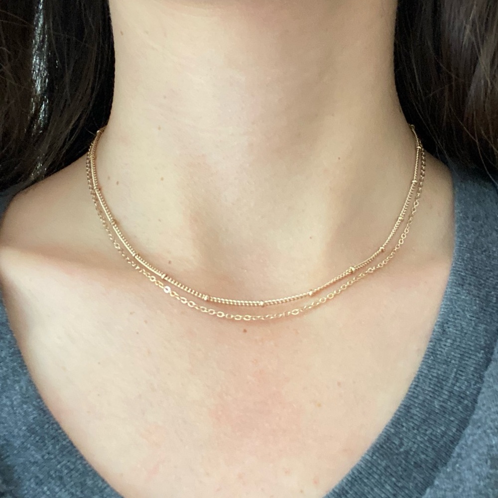 Set of two chains